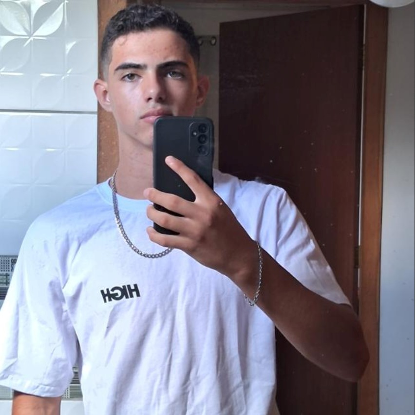 Vitor S Roncaglio